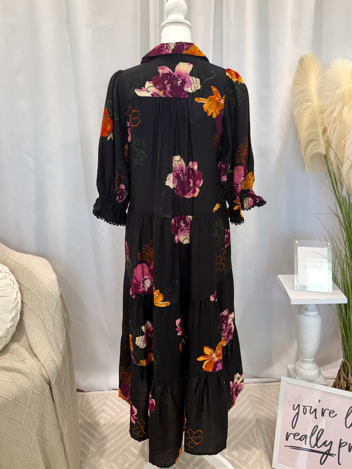 Bold In Black Dress (Pockets!)