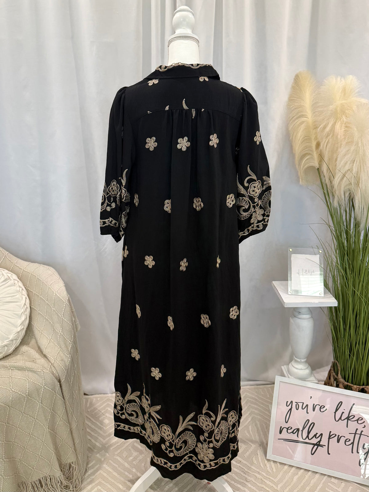 Sleek Onyx Dress (Pockets!)