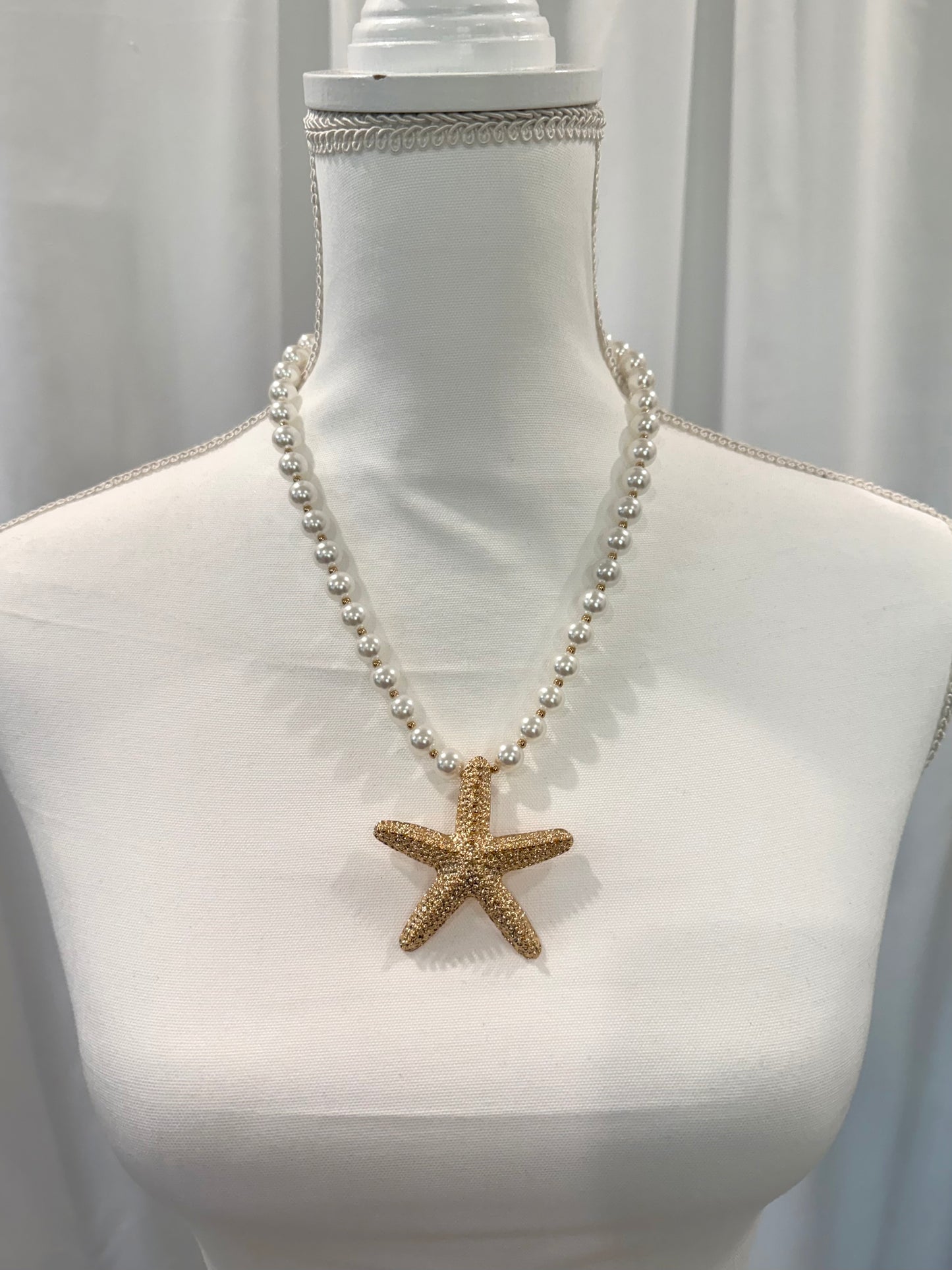 Sandy Necklace