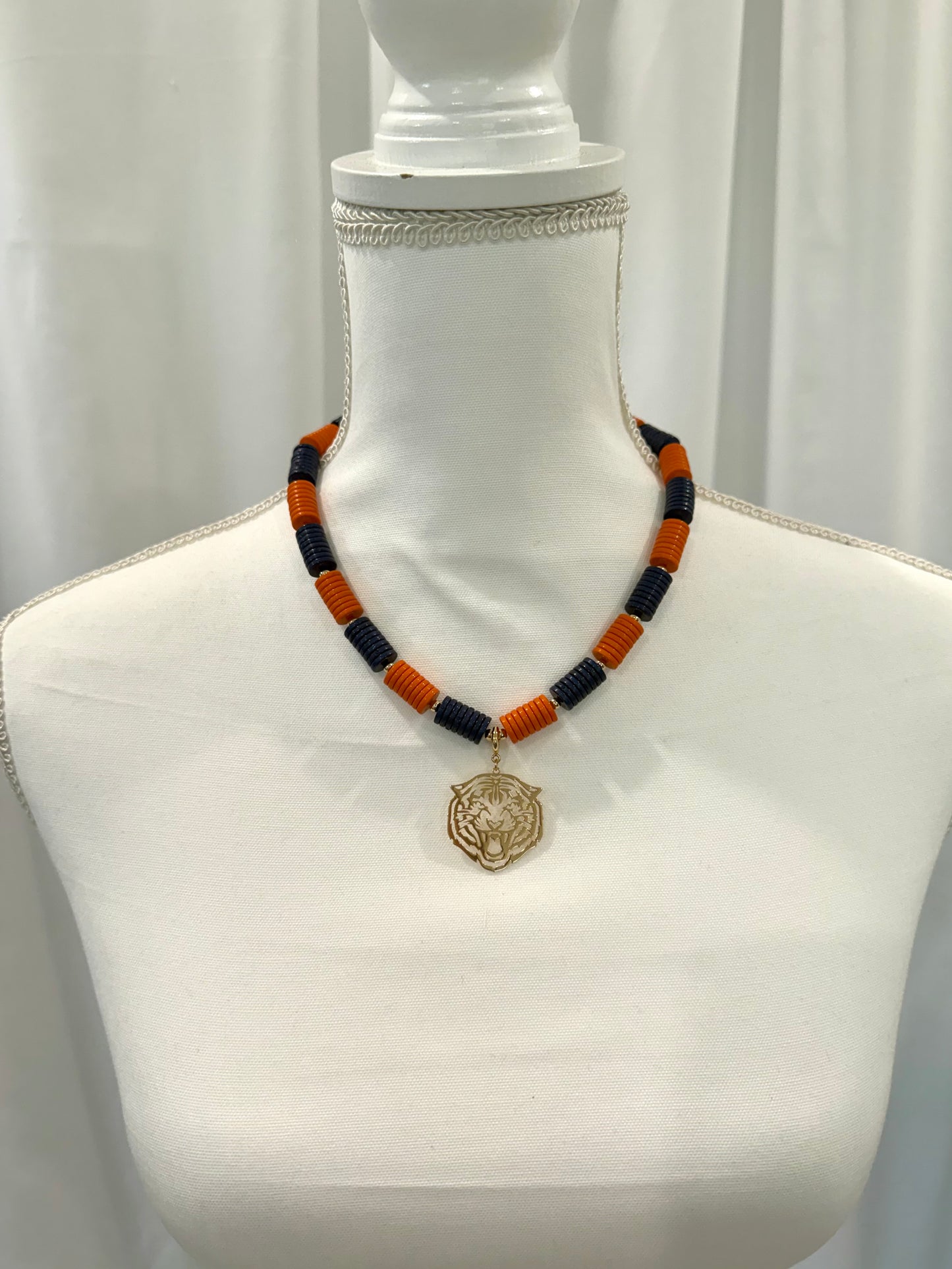 Auburn Necklace