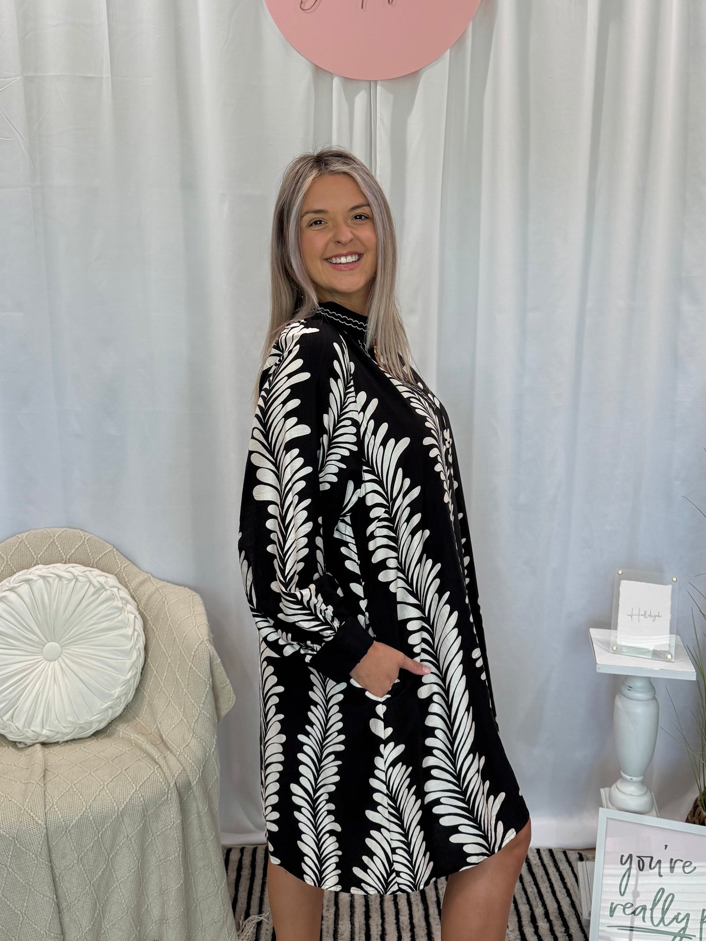 Talk To Me Dress (Pockets!)