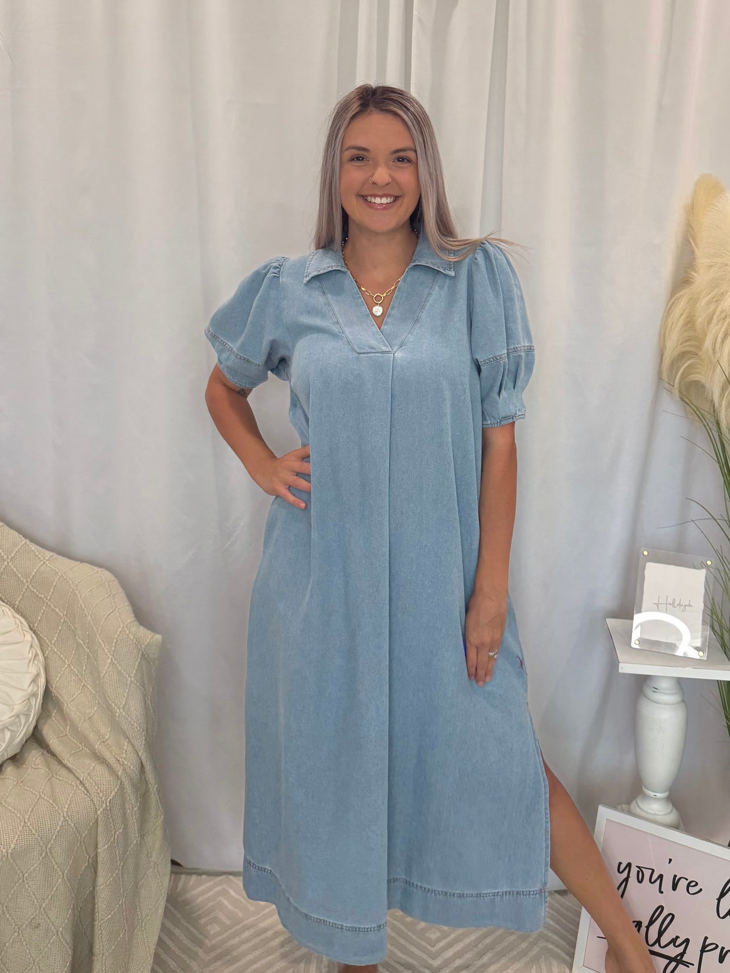 Light Denim Delight Dress (Pockets!)