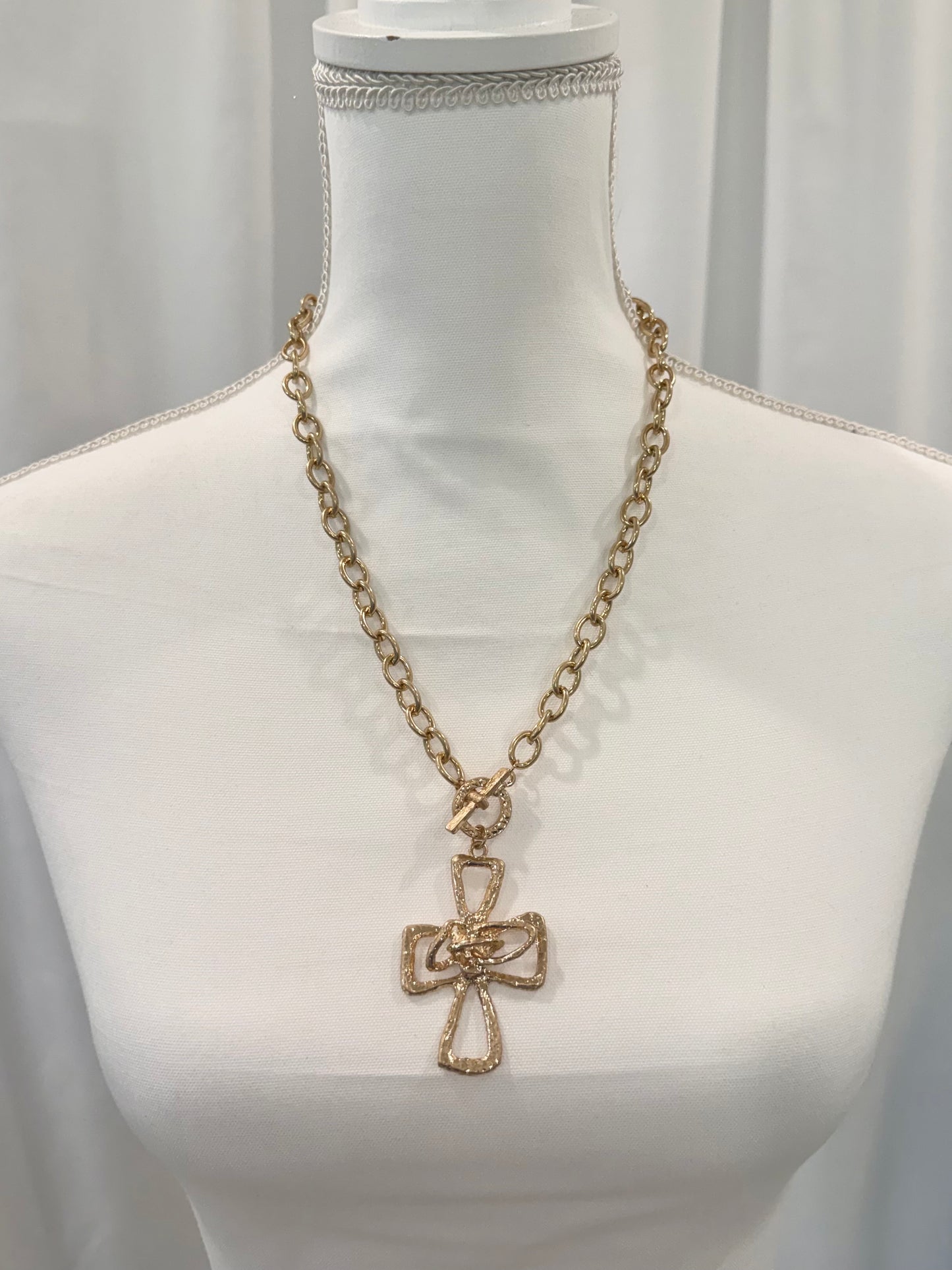 Julie Necklace