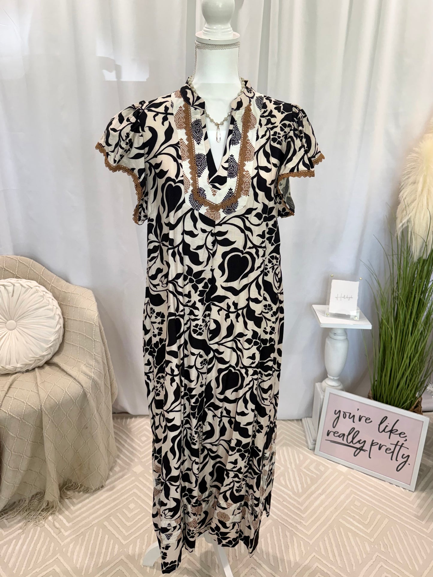 Black Ruffle Dress (Pockets!)