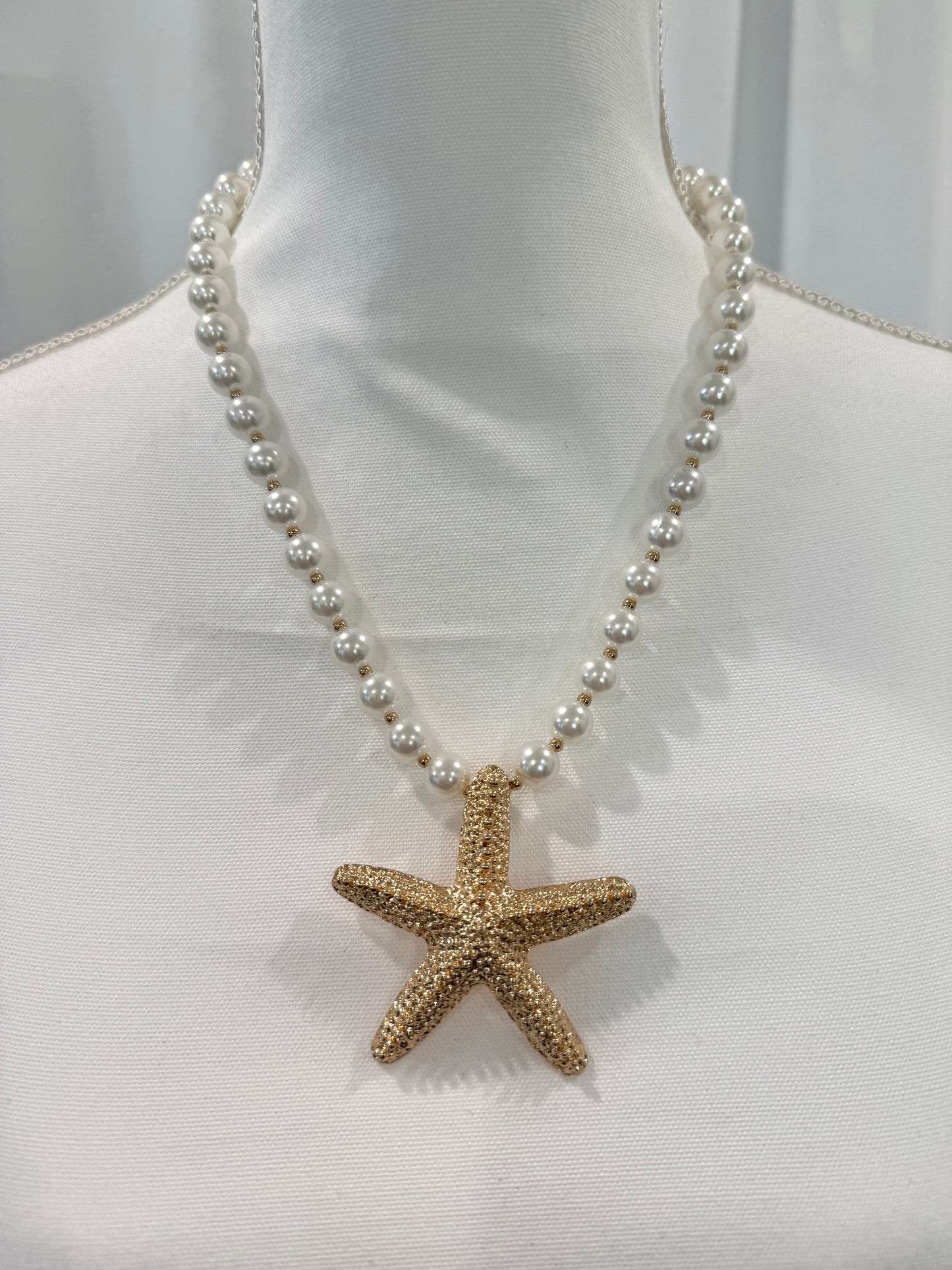 Sandy Necklace