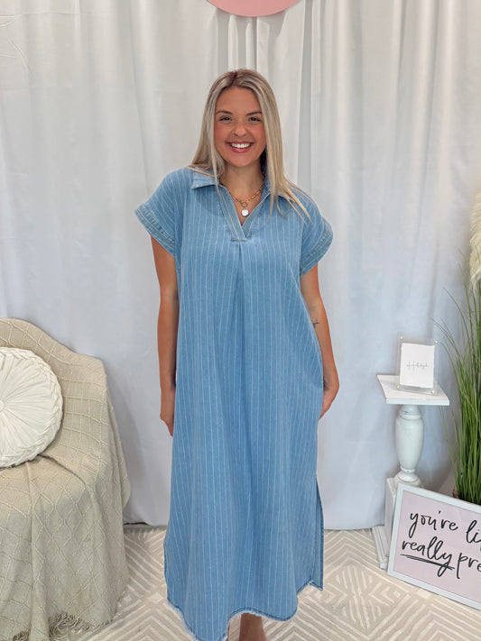 Light Denim Delight Dress (Pockets!)