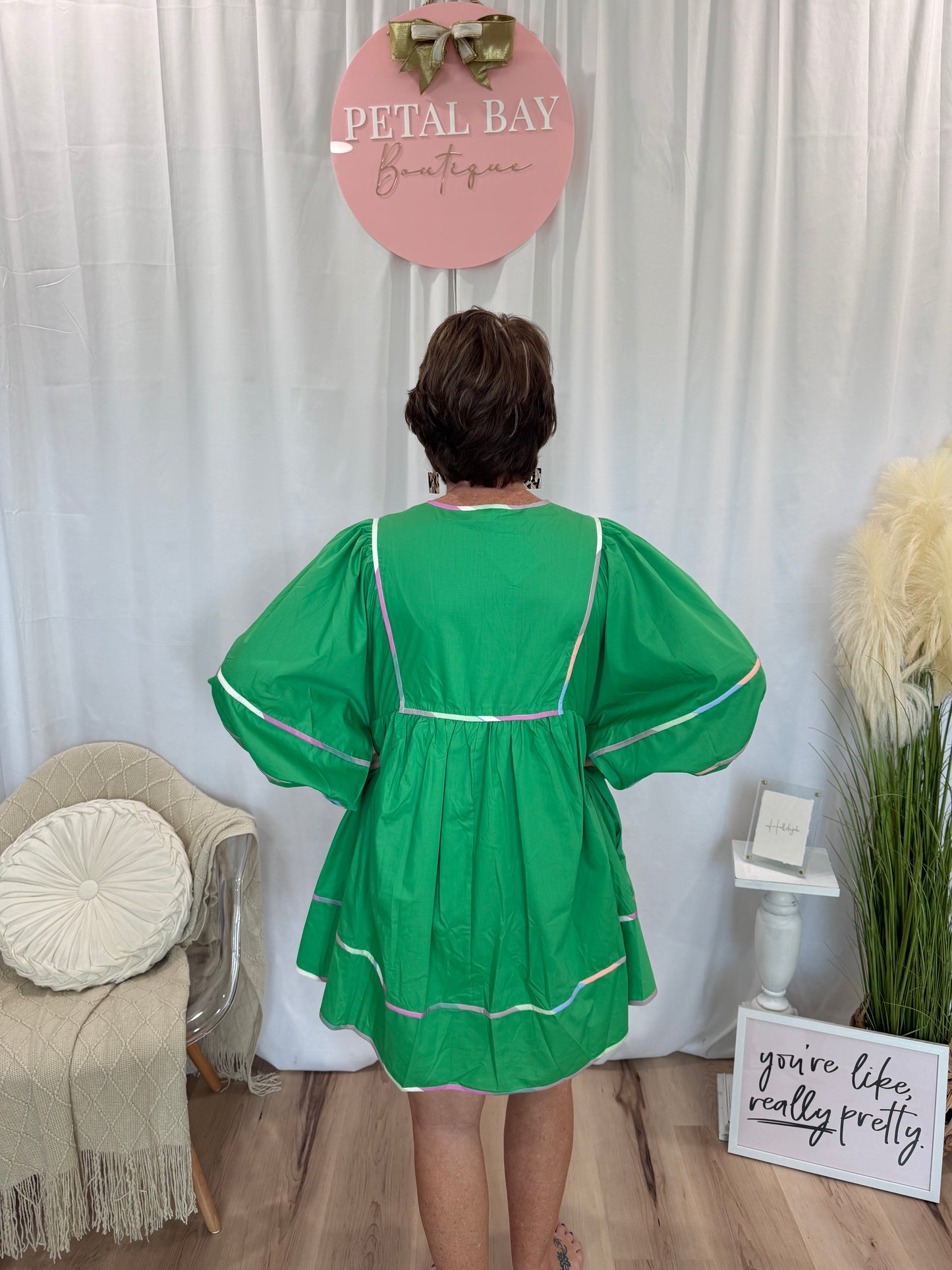 Chic Green Dress