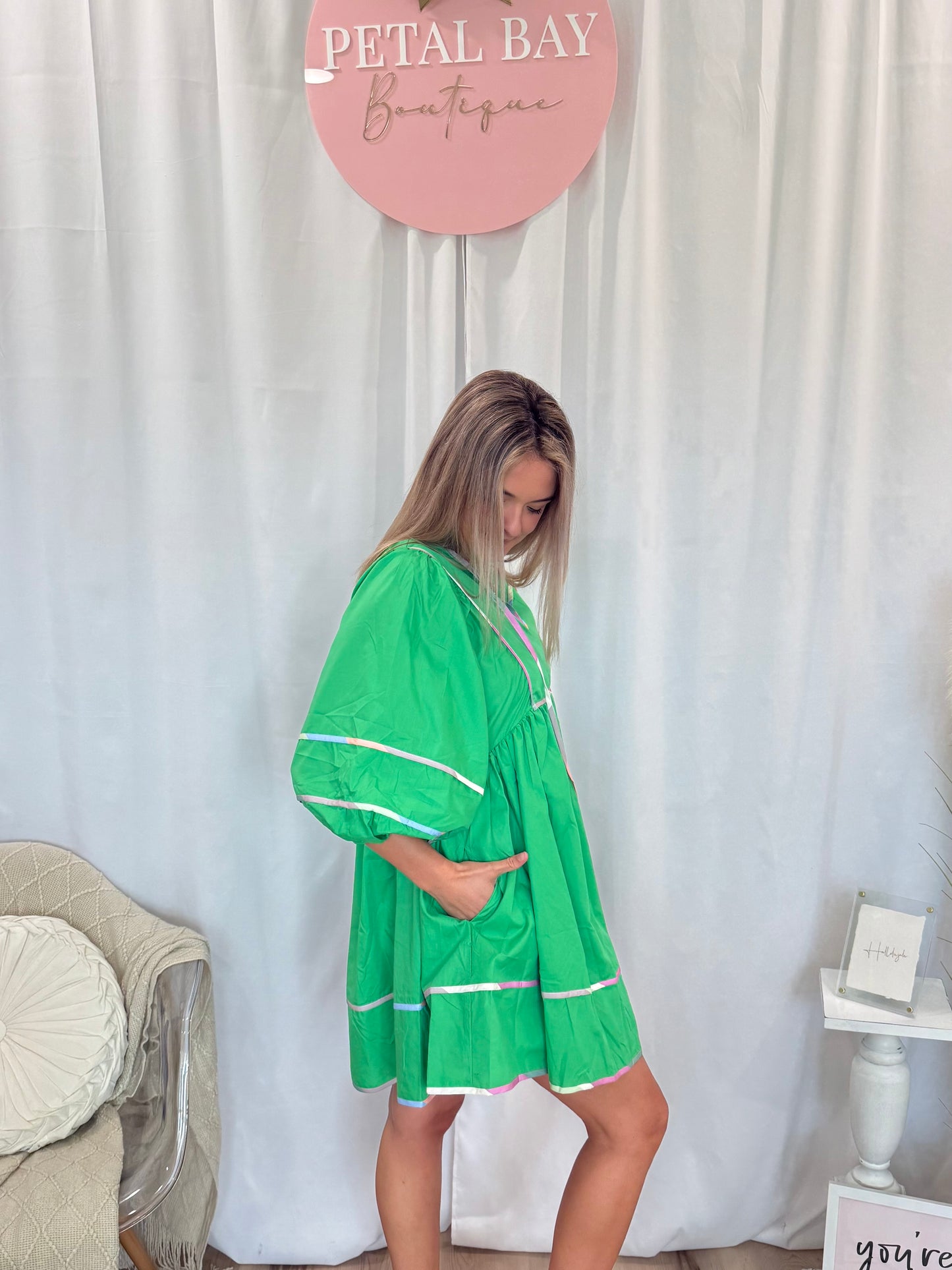 Chic Green Dress