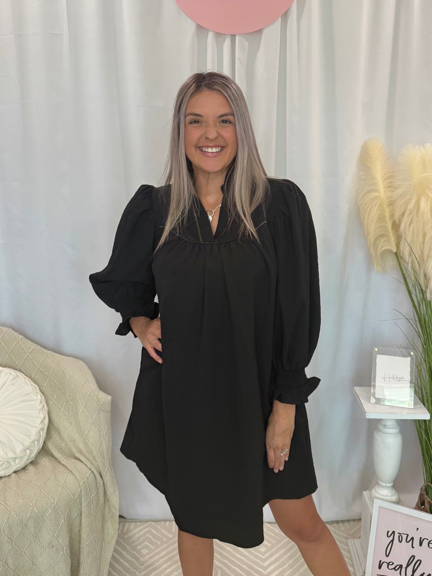 Obsidian Dress (Pockets!)￼