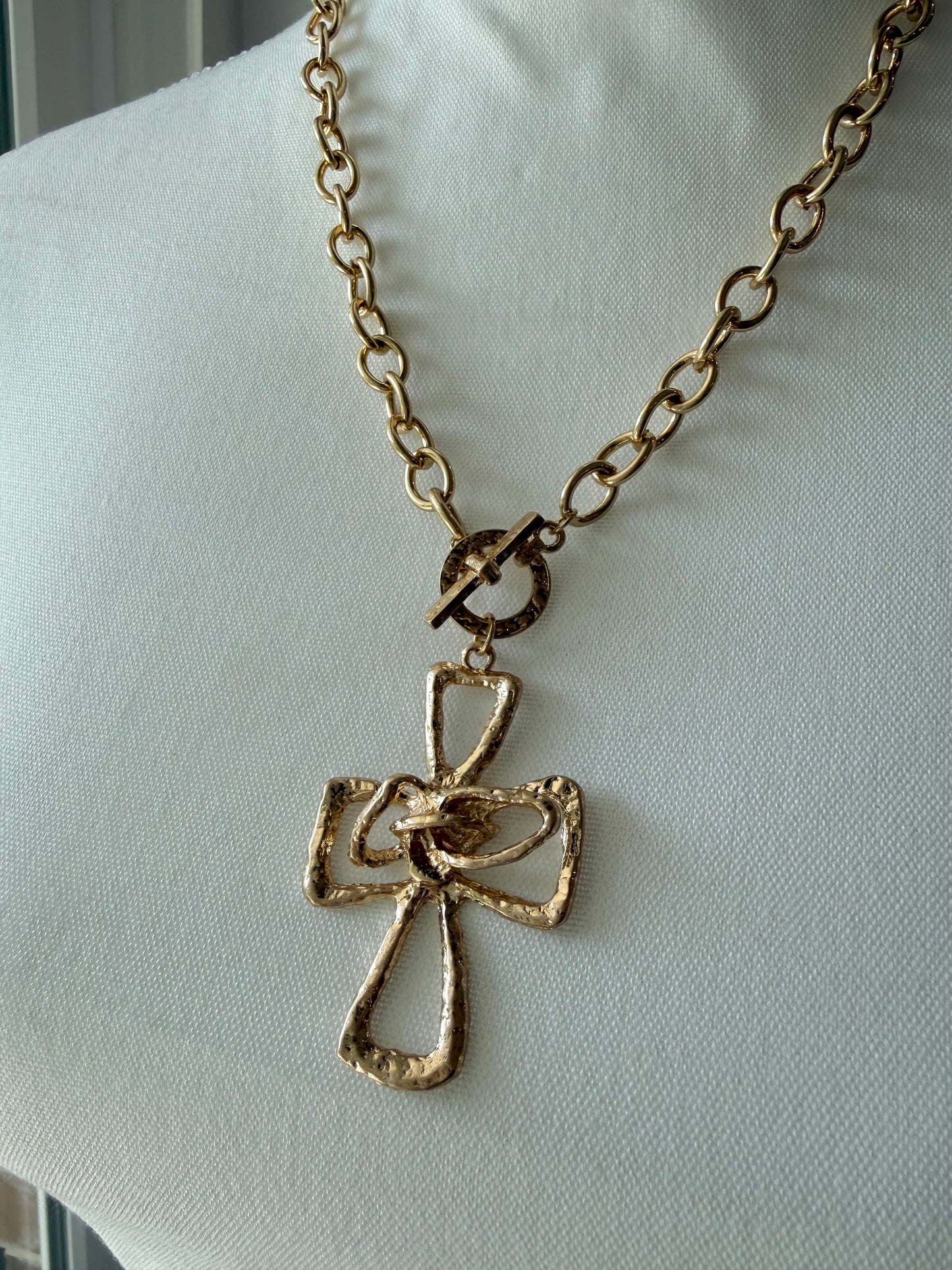Julie Necklace