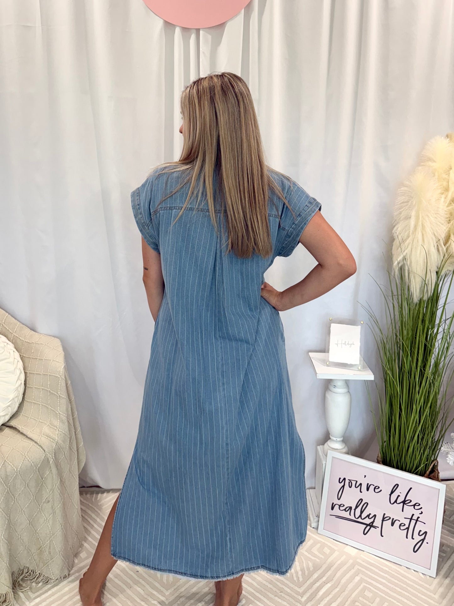 Light Denim Delight Dress (Pockets!)